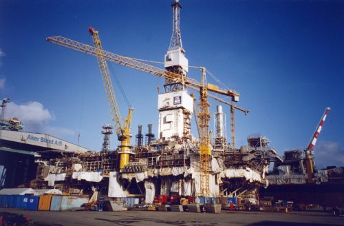 Njord A i dokken 1997.04.jpg